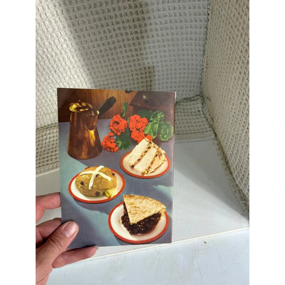Sun-Maid vintage softcover